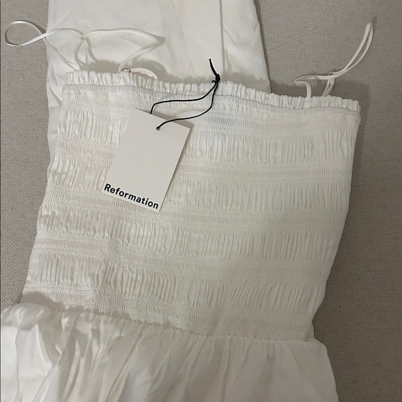 NWT • Kerrie dress Reformation - size 6 - Picture 7 of 9